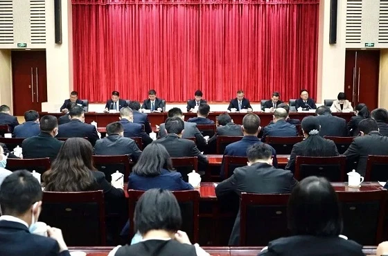 省委政法委召開學習貫徹習近平新時代中國特色社會主義思想主題教育動員部署會