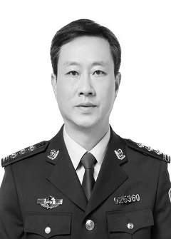 一路走好！用生命為警而歌的宣傳戰(zhàn)士