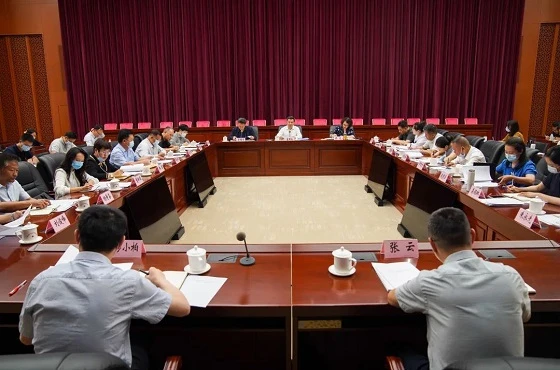 省普法強基補短板專項行動辦公室召開主任會議暨省級專項普法工作隊第二次工作座談會